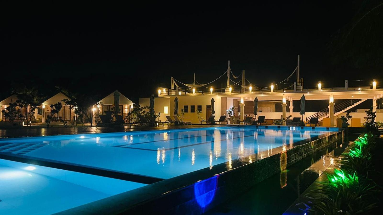 Uppuveli Beach By Dsk Triquinimale Exterior foto